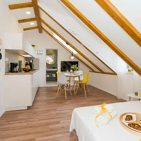 Fantattic Old Town Apartman Split