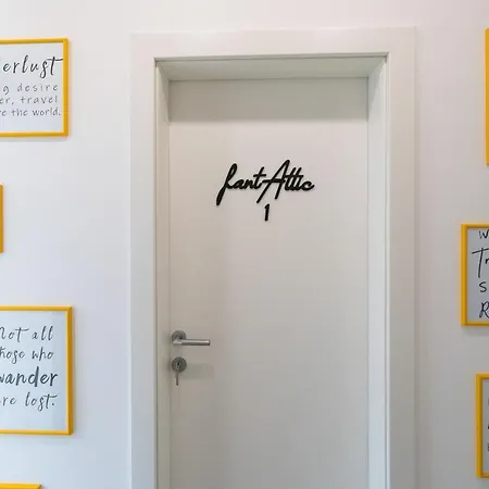 Fantattic Old Town Apartman *